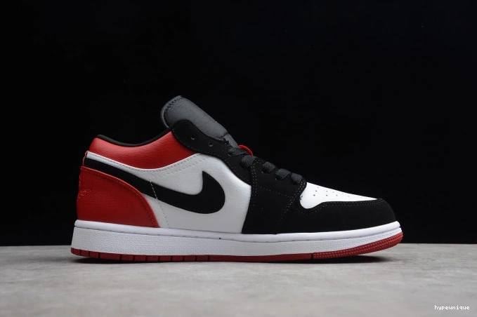 HYPE Low Air 1 553558-116 Jordan Black Toe 0808